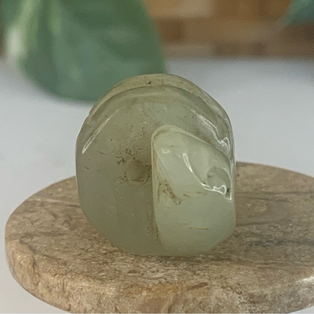 Vintage Chinese Zodiac Jade Snake Pendant Bead Hand Carved Miniature Animal 1.2" - Picture 8 of 11